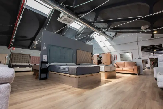Sala exposición camas Muebleconfort